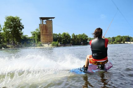 Waterskiën op de Kempervennen