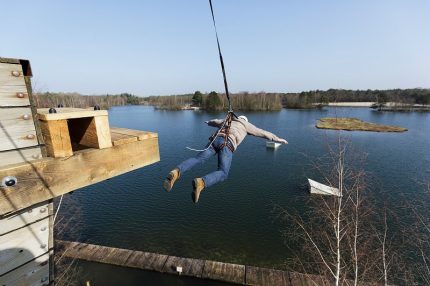 Tower Jump: Vrije Val op De Kempervennen