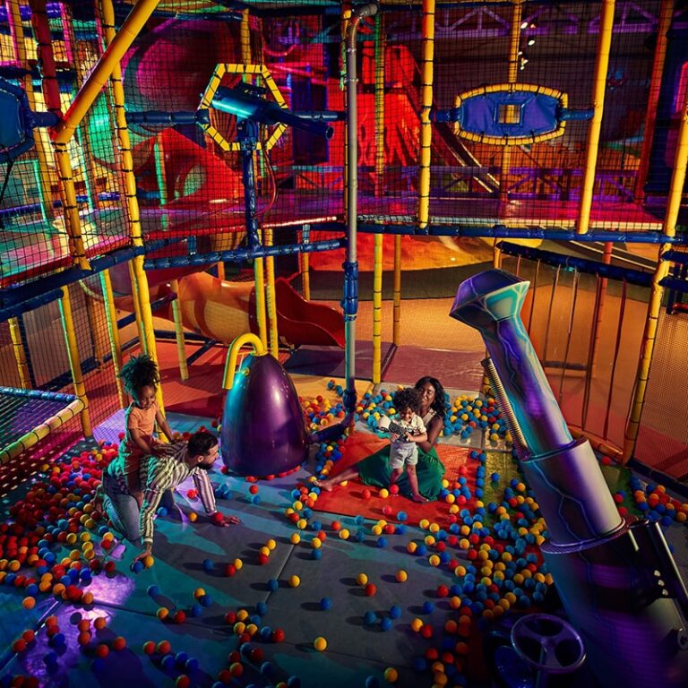 Center parcs park eifel spielplatz 09.jpg