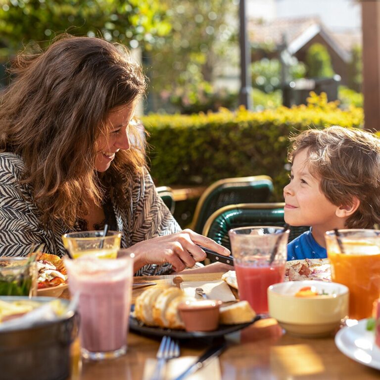 Center parcs port zelande restaurant 08.jpg