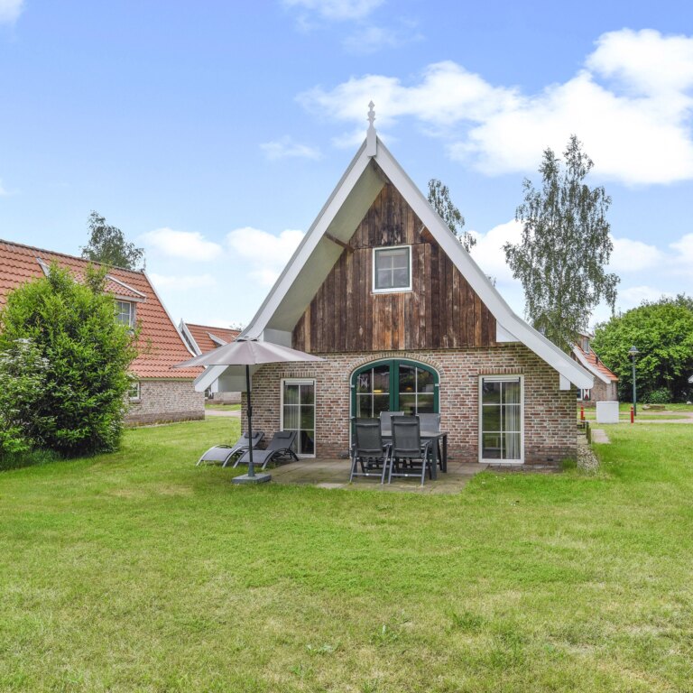 Landal de hellendoornse berg unterkunft aussen 01.jpg