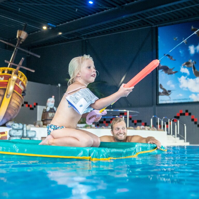 Landal esonstad schwimmbad 03.jpg