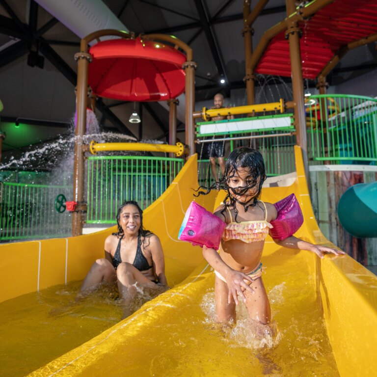 Landal landgoed t loo schwimmbad 03.jpg