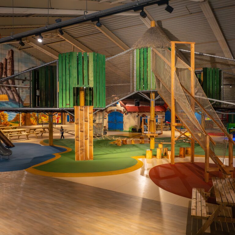 Landal rabbit hill spielplatz 09.jpg