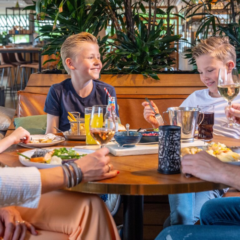 Landal strandappartementen ameland state restaurant 06.jpg