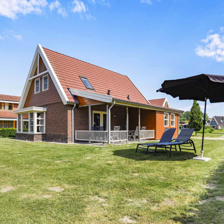 Landal waterparc veluwemeer villa 02.jpg