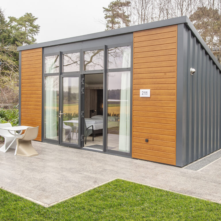 Resort arcen unterkunft aussen 01.jpg