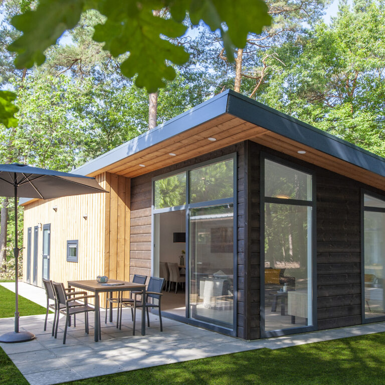 Roompot bospark t wolfsven unterkunft aussen 02.jpg