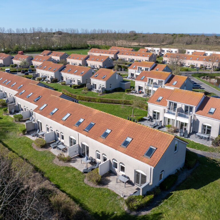 Roompot de soeten haert unterkunft aussen 01.jpg