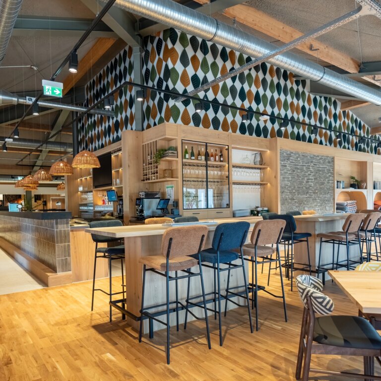 Roompot ferienresort cochem restaurant 10.jpg