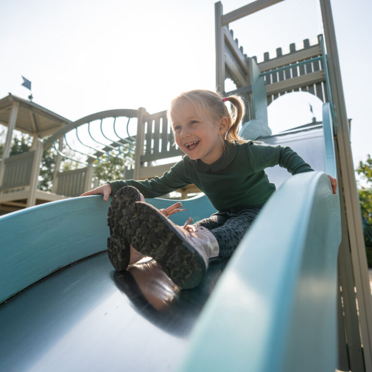 Roompot residence de banjaard spielplatz 09.jpg