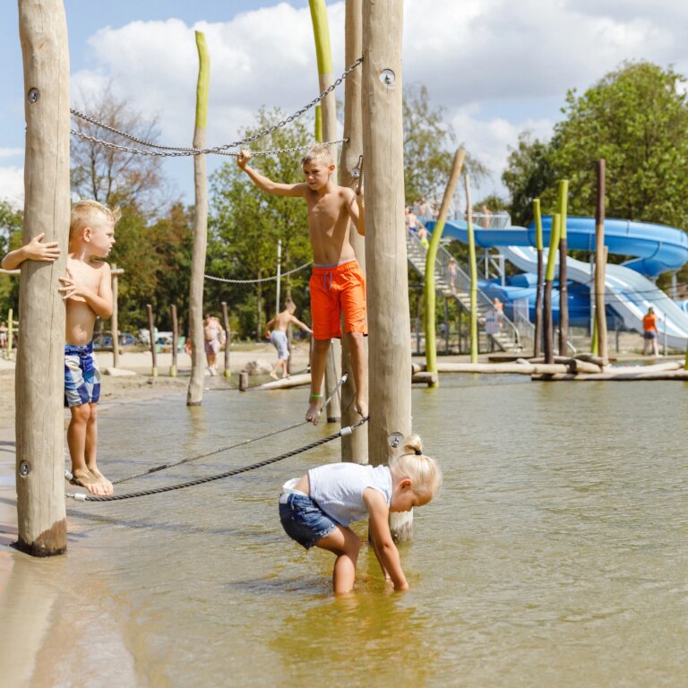 De flaasbloem rcn holiday resort spielplatz 08.jpg