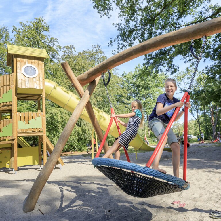 Rcn vakantiepark de roggeberg spielplatz 08.jpg