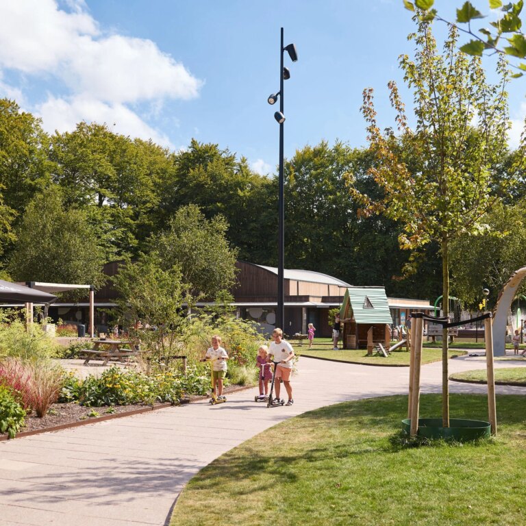 Rcn vakantiepark de roggeberg spielplatz 09.jpg