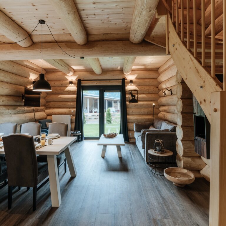 Clofers jenig unterkunft innen 03.jpg