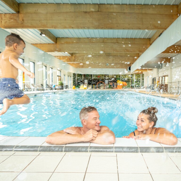 Mooi zutendaal schwimmbad 04.jpg