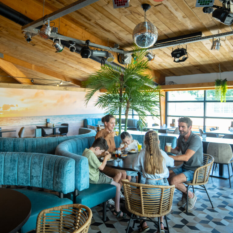 Ferienpark callassande restaurant 09.jpg