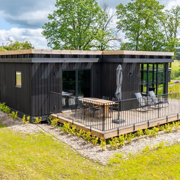 Raw acco object main 567003 high 4k roompot grandvoir outside2024 type forest4m