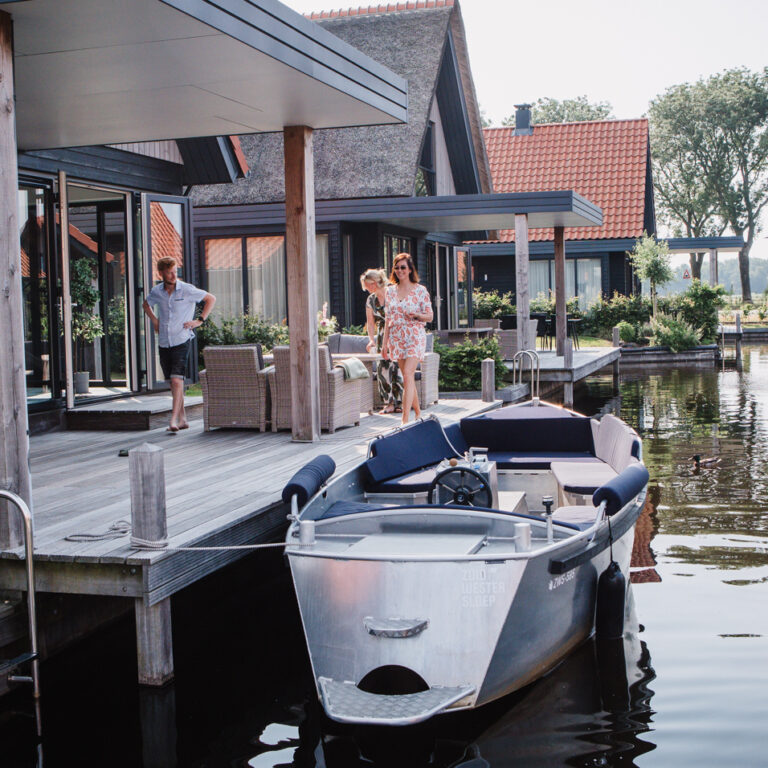 Waterstaete ossenzijl villa 03.jpg