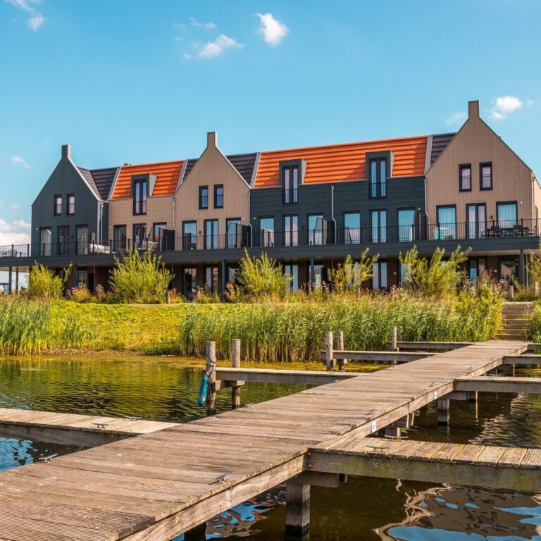 Europarcs de ijssel eilanden unterkunft aussen 01.jpg