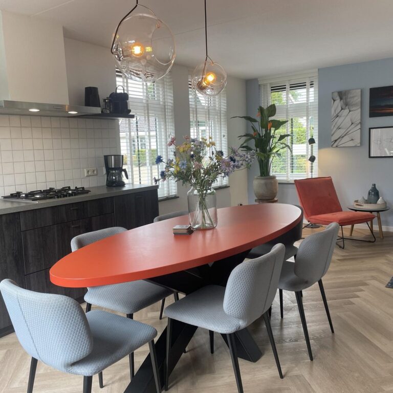 Europarcs koningshof unterkunft innen 06.jpg