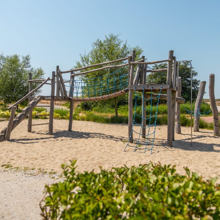 Europarcs poort van amsterdam spielplatz 10.jpg